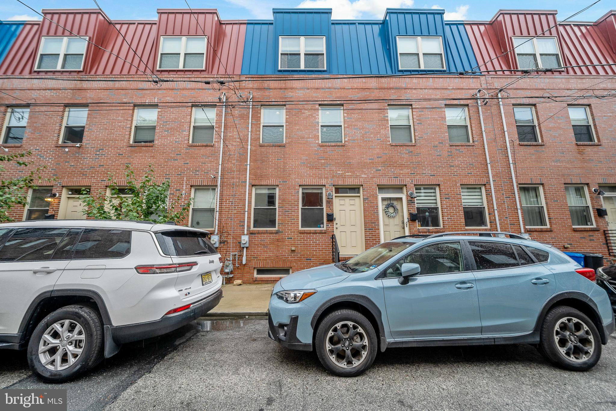 1319 S CHADWICK STREET