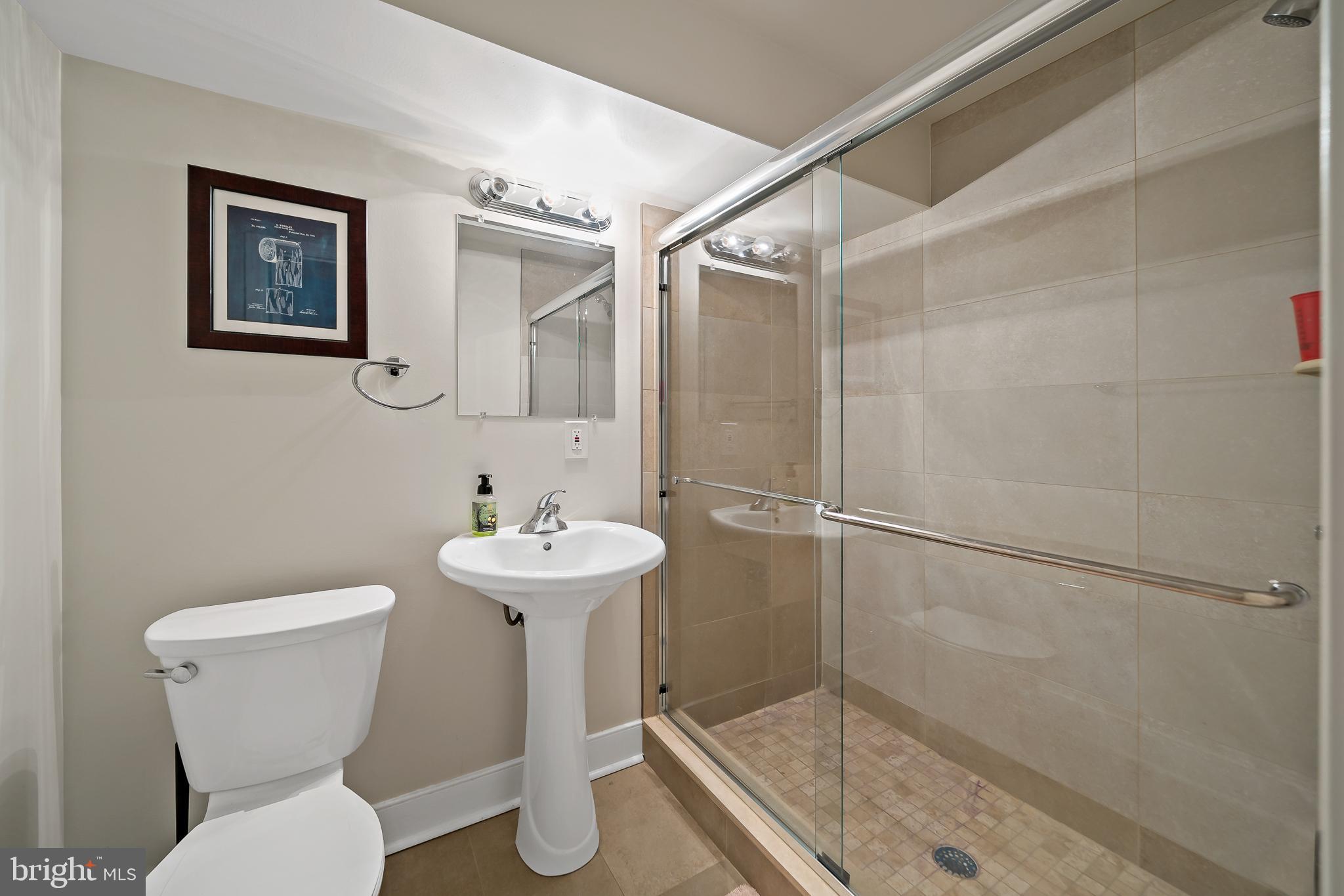 1319 S CHADWICK STREET