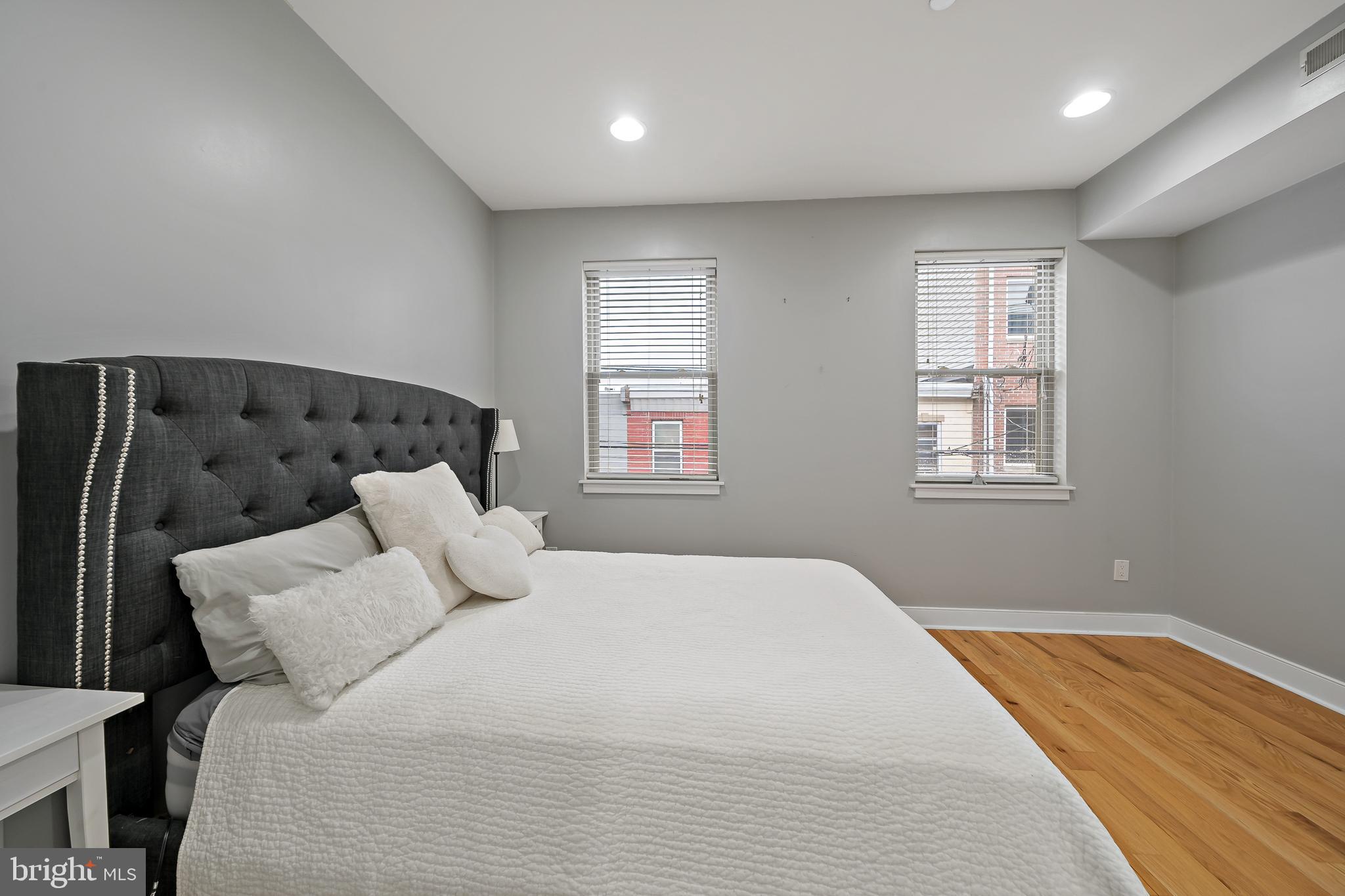 1319 S CHADWICK STREET