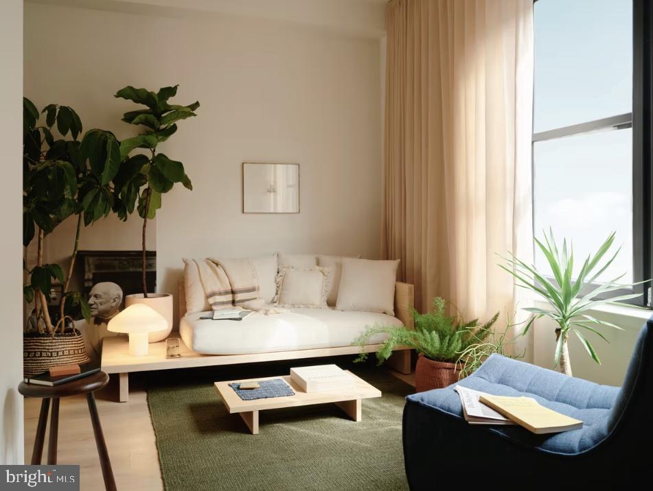 1525 N American STREET Unit: 1B-514