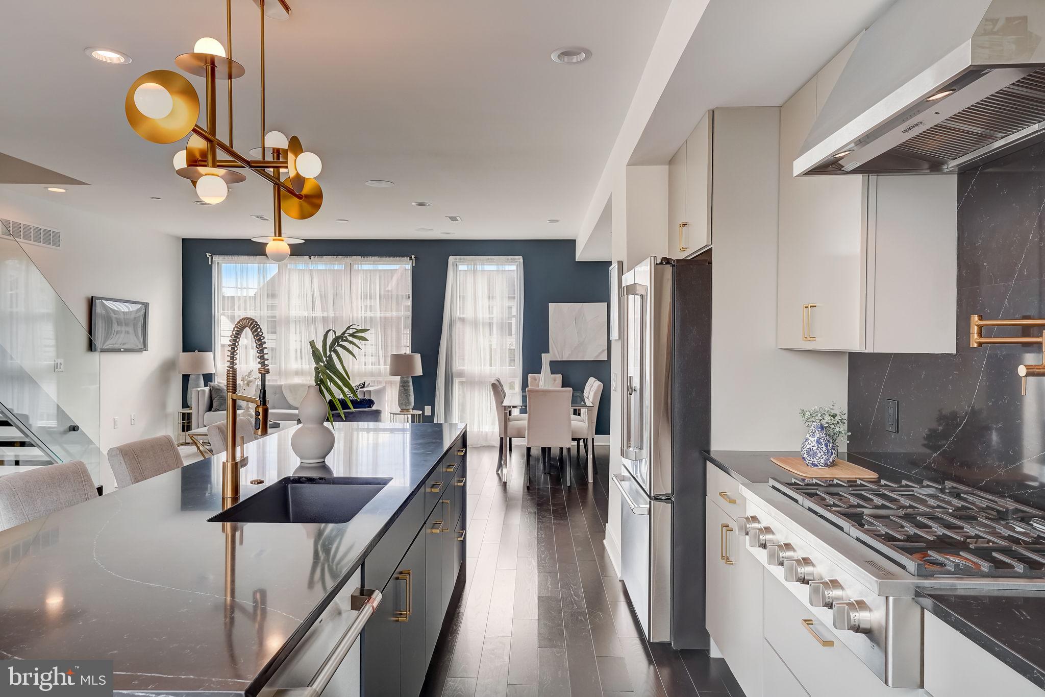 672 N 13th Street St