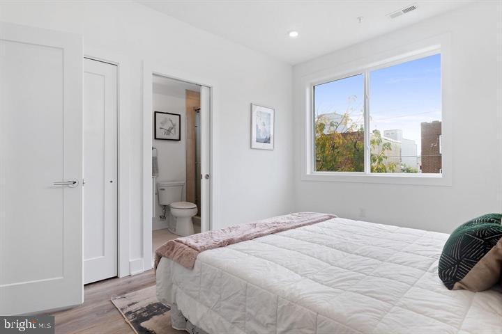 2001 E Cumberland STREET Unit: A