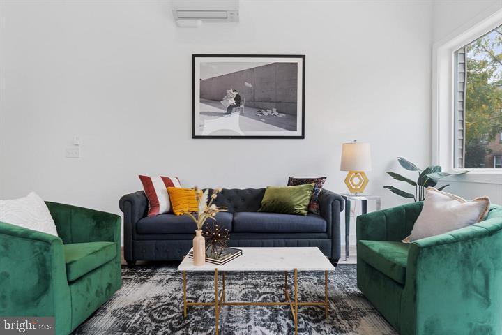 2001 E Cumberland STREET Unit: A