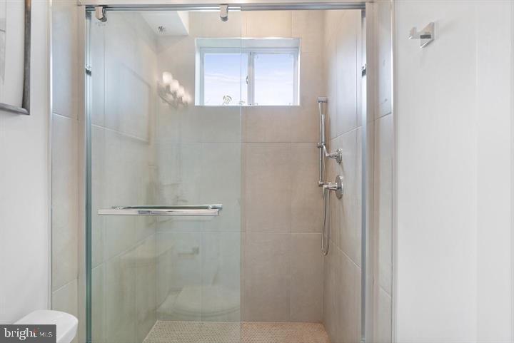 2001 E Cumberland STREET Unit: A