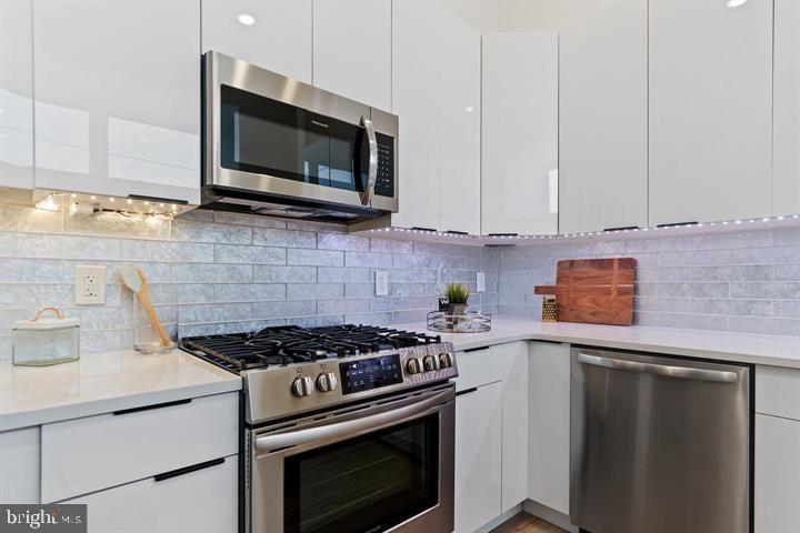 2001 E Cumberland STREET Unit: A