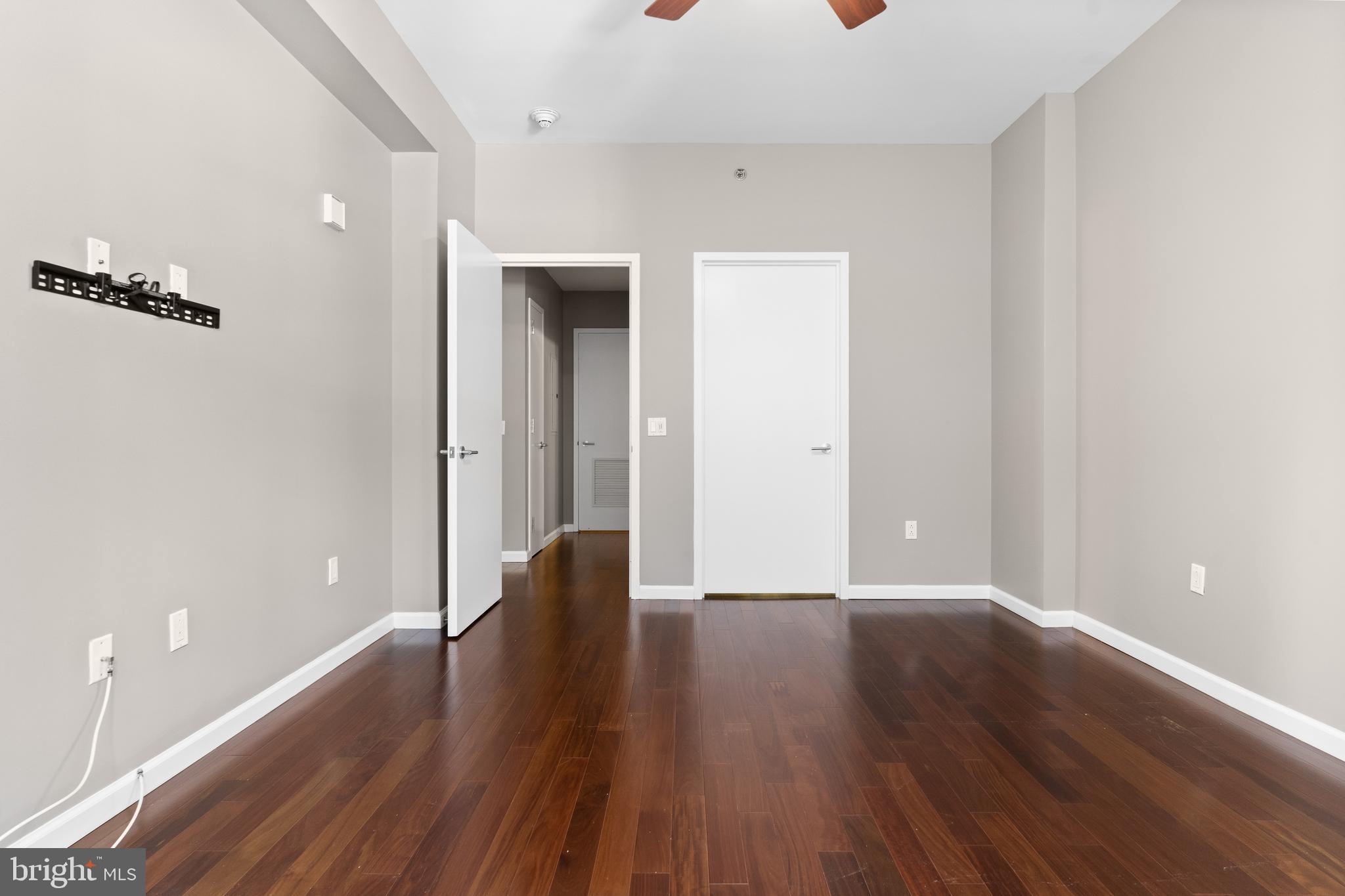 1425 Locust STREET Unit: 3D