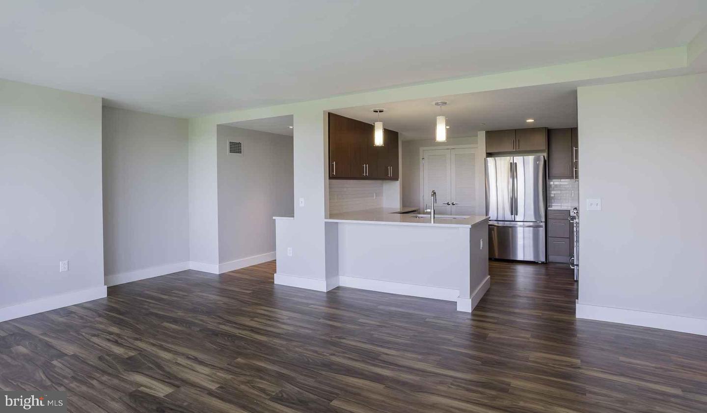 2200 Benjamin Franklin PARKWAY Unit: 0B-S0104