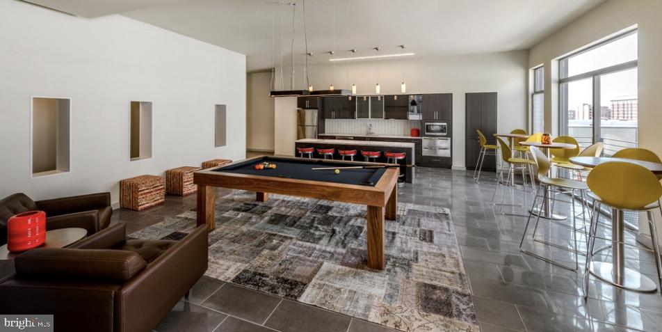 1125 Sansom STREET Unit: 1B-321