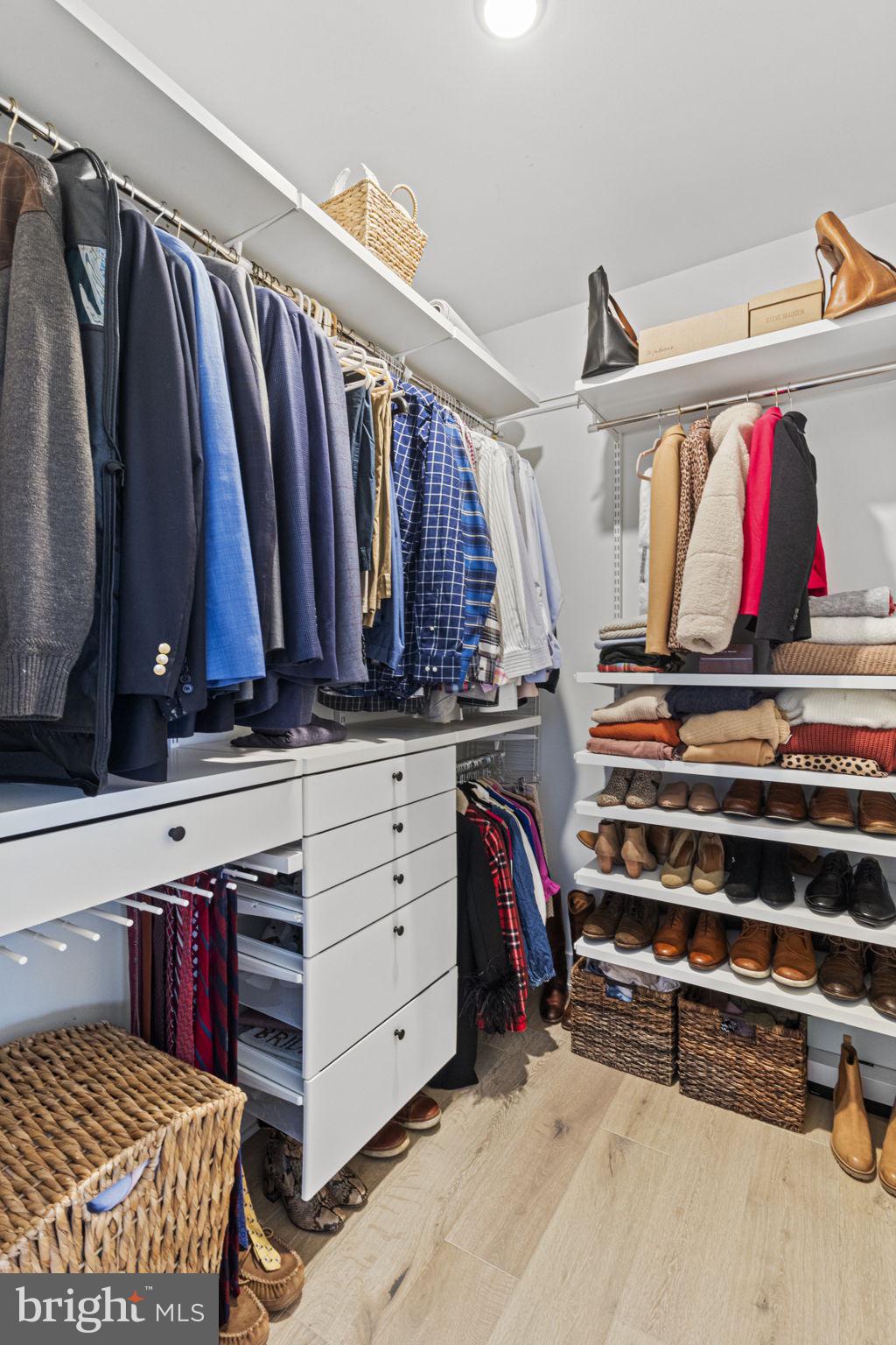 1232 N Front Street Unit: PH3