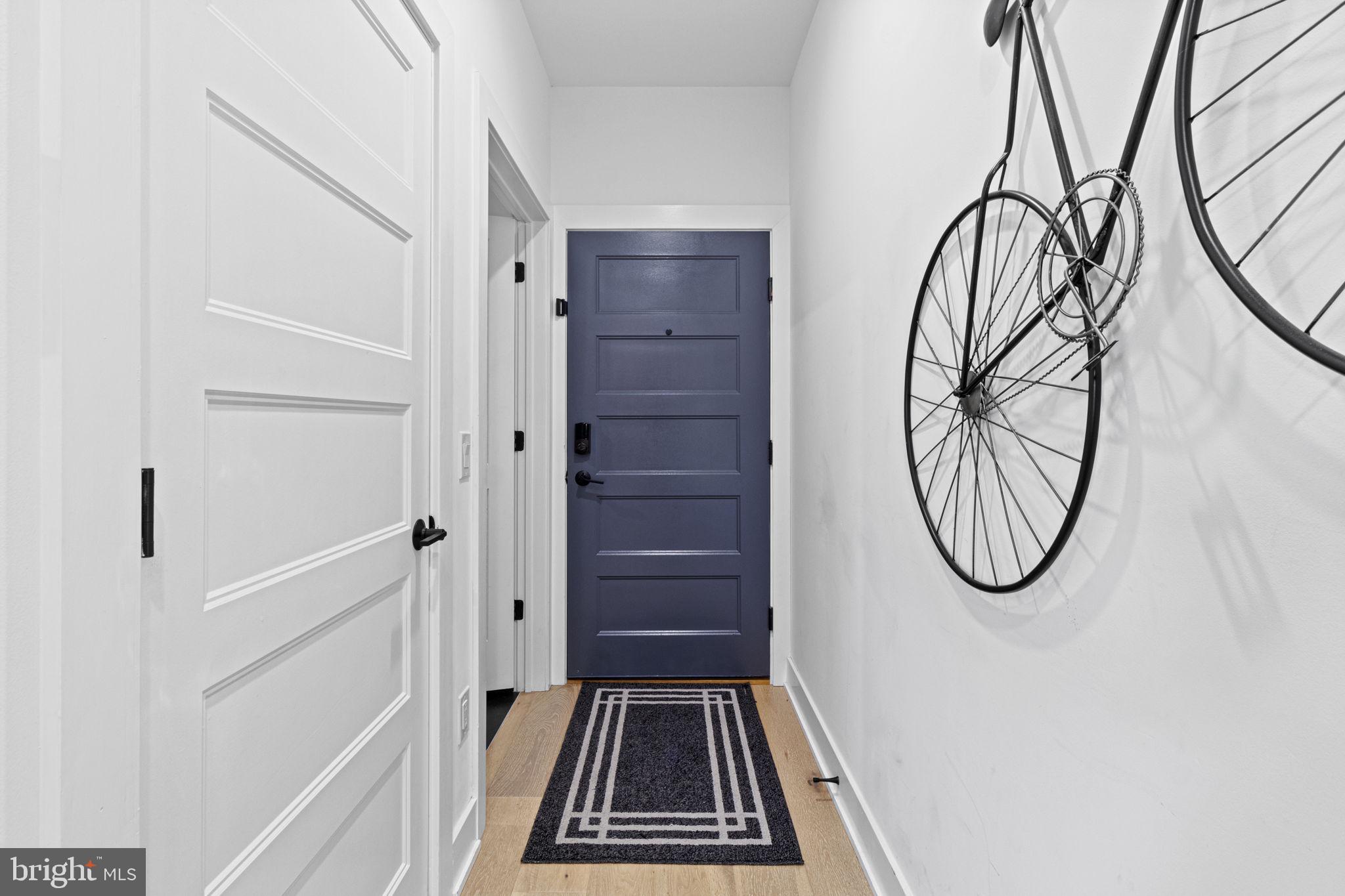 1232 N Front Street Unit: PH3