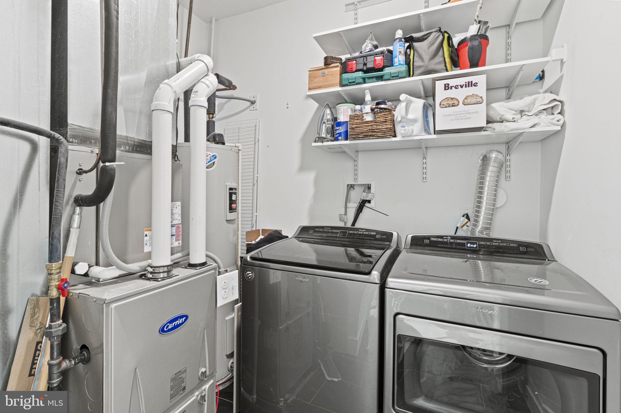 1232 N Front Street Unit: PH3