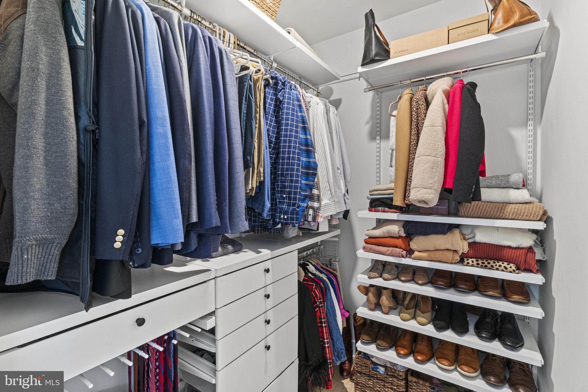 1232 N Front Street Unit: PH3