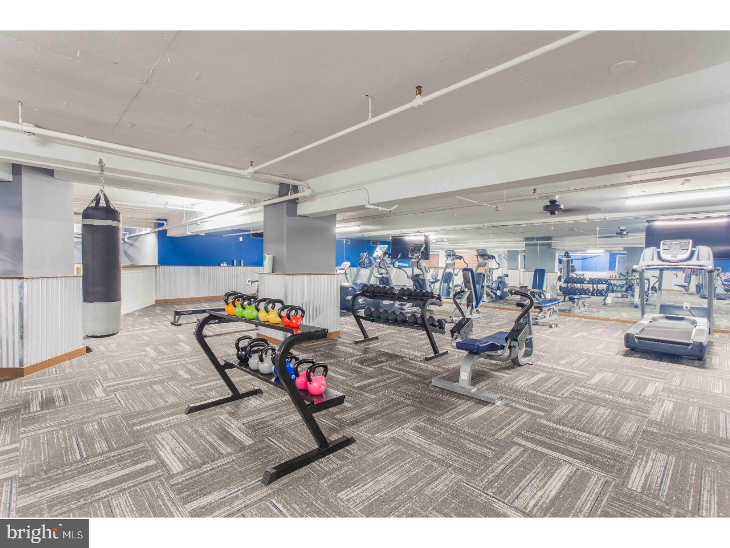 2201 Pennsylvania Ave Unit: 1114