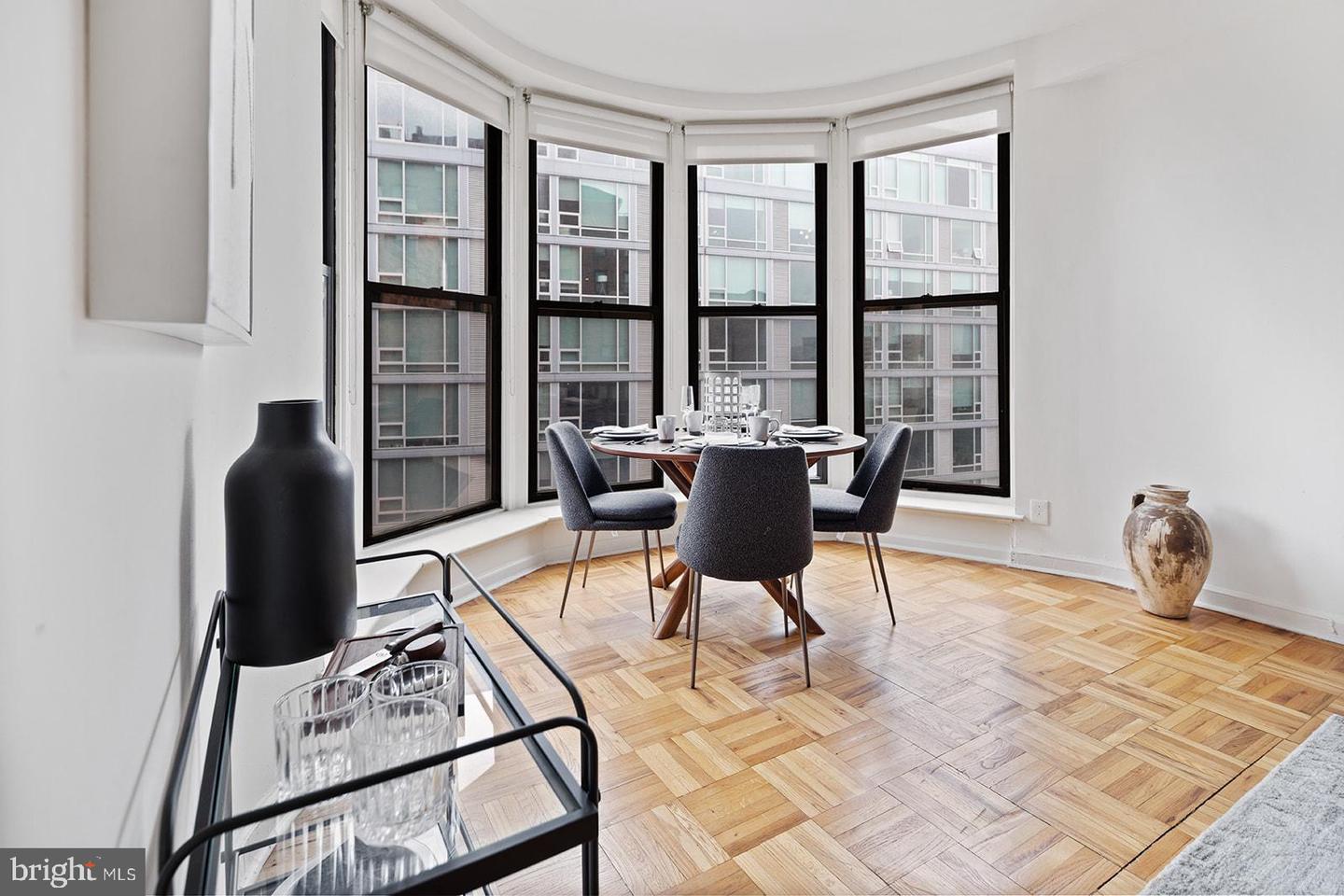 2201 Pennsylvania Ave Unit: 1114