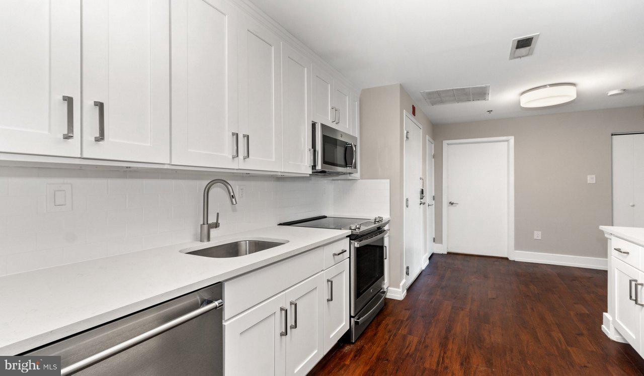201 S 25th Street Unit: 2B-625