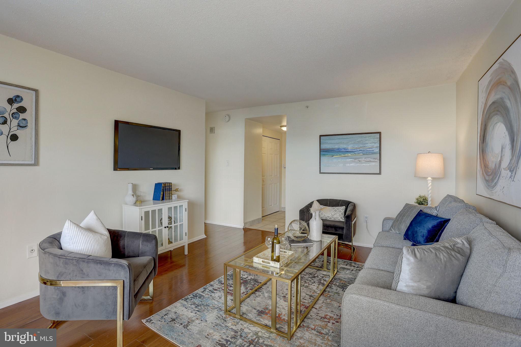 2001 Hamilton Street Unit: N-617