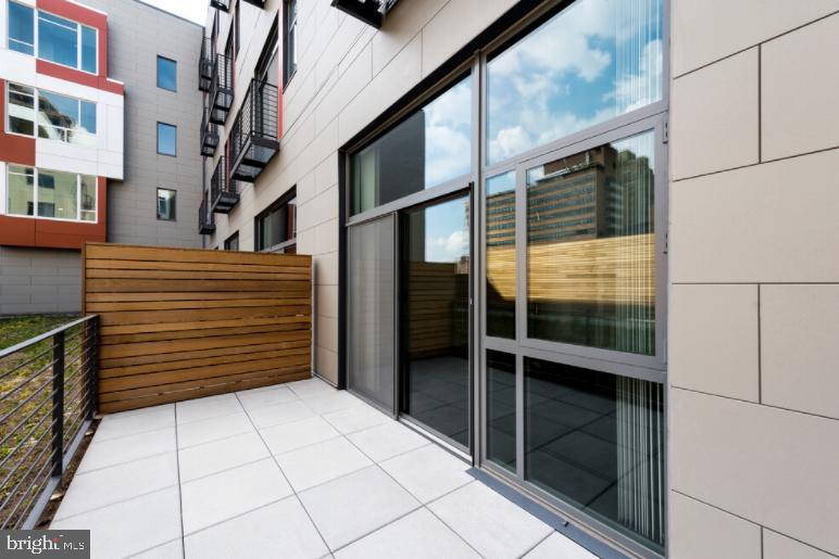 1125 Sansom Street Unit: 1B-524