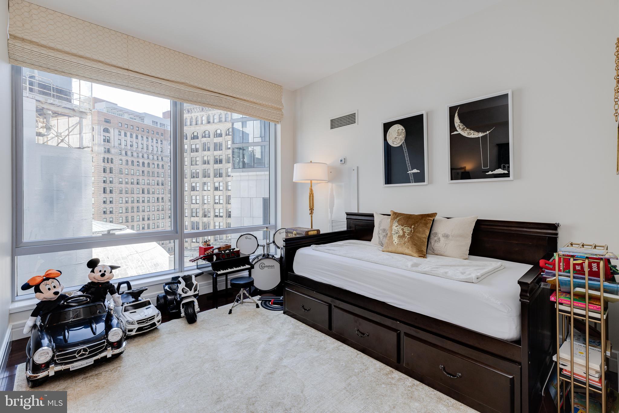 1414 S Penn Square Unit: 14B