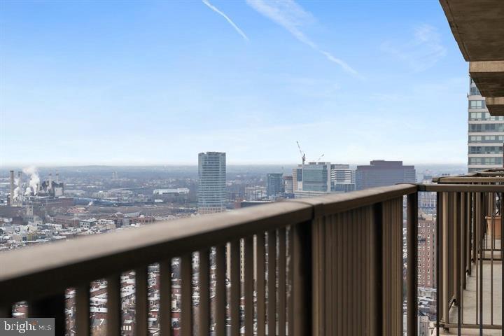 1420 Locust Street Unit: 31P