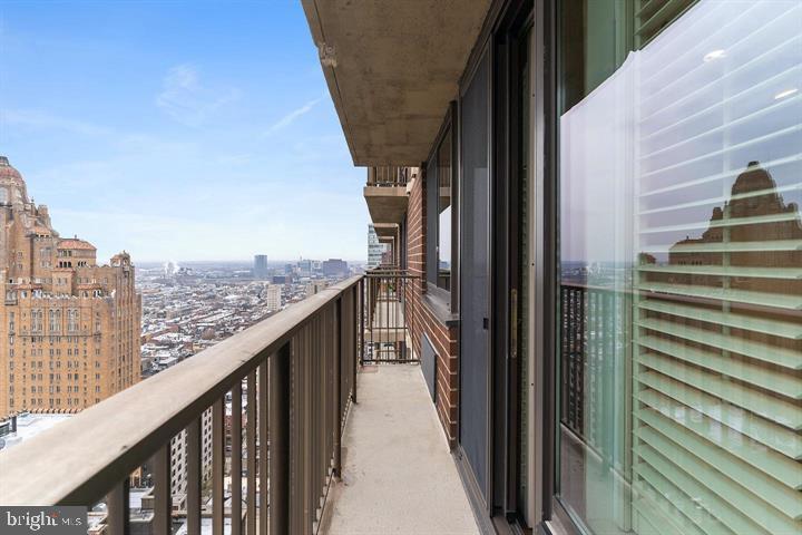 1420 Locust Street Unit: 31P