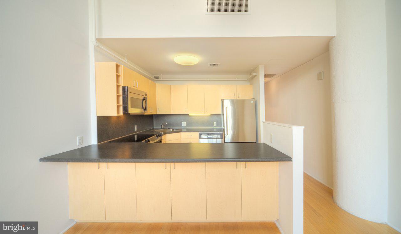 2300 Walnut Street Unit: 0B-221