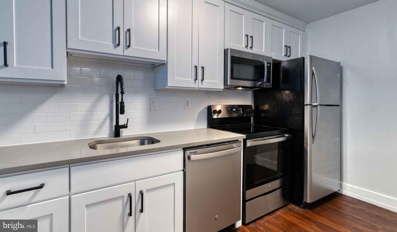 3131 Walnut Street Unit: 1B-641