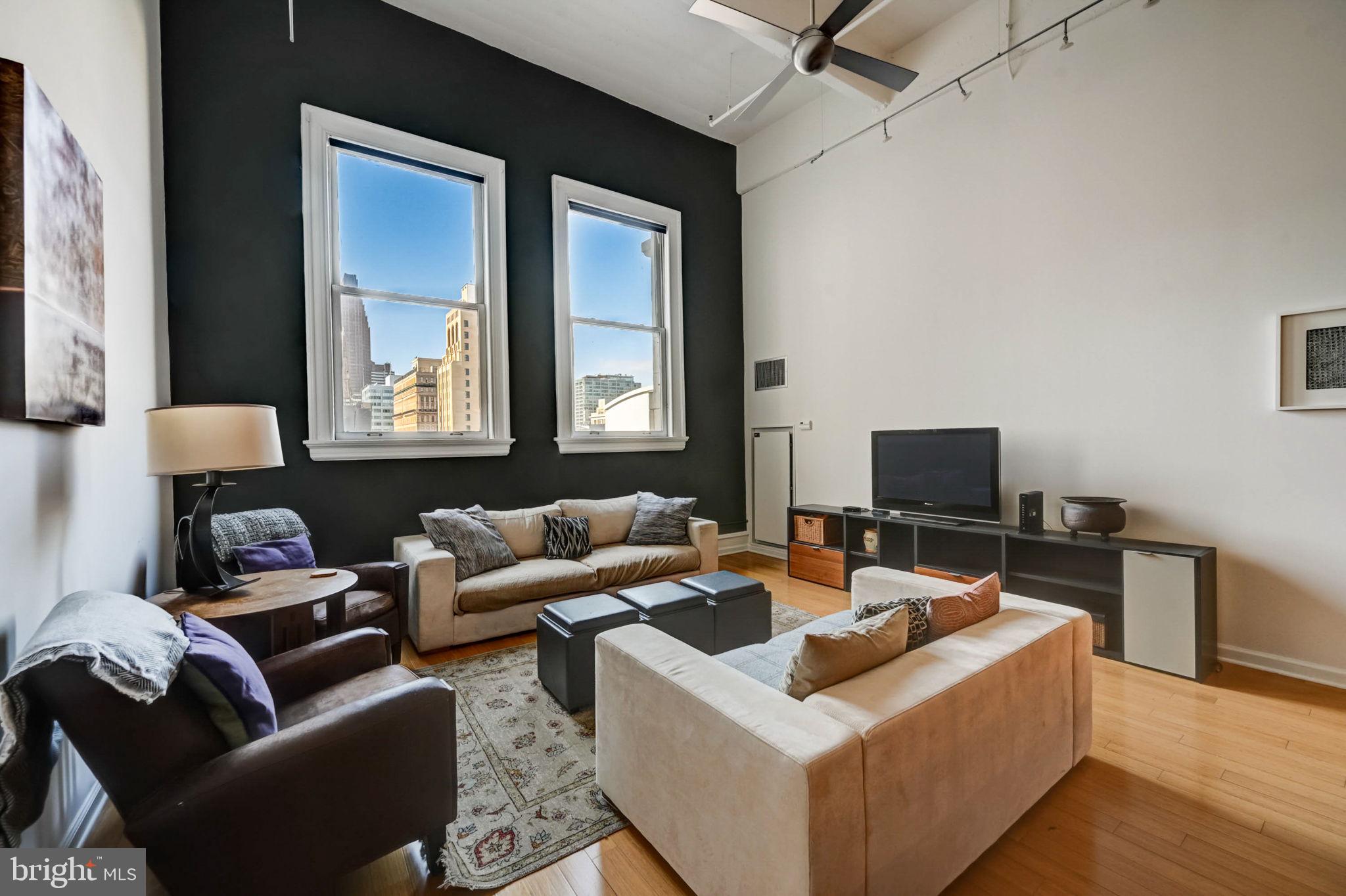 1228-32 Arch St #8b