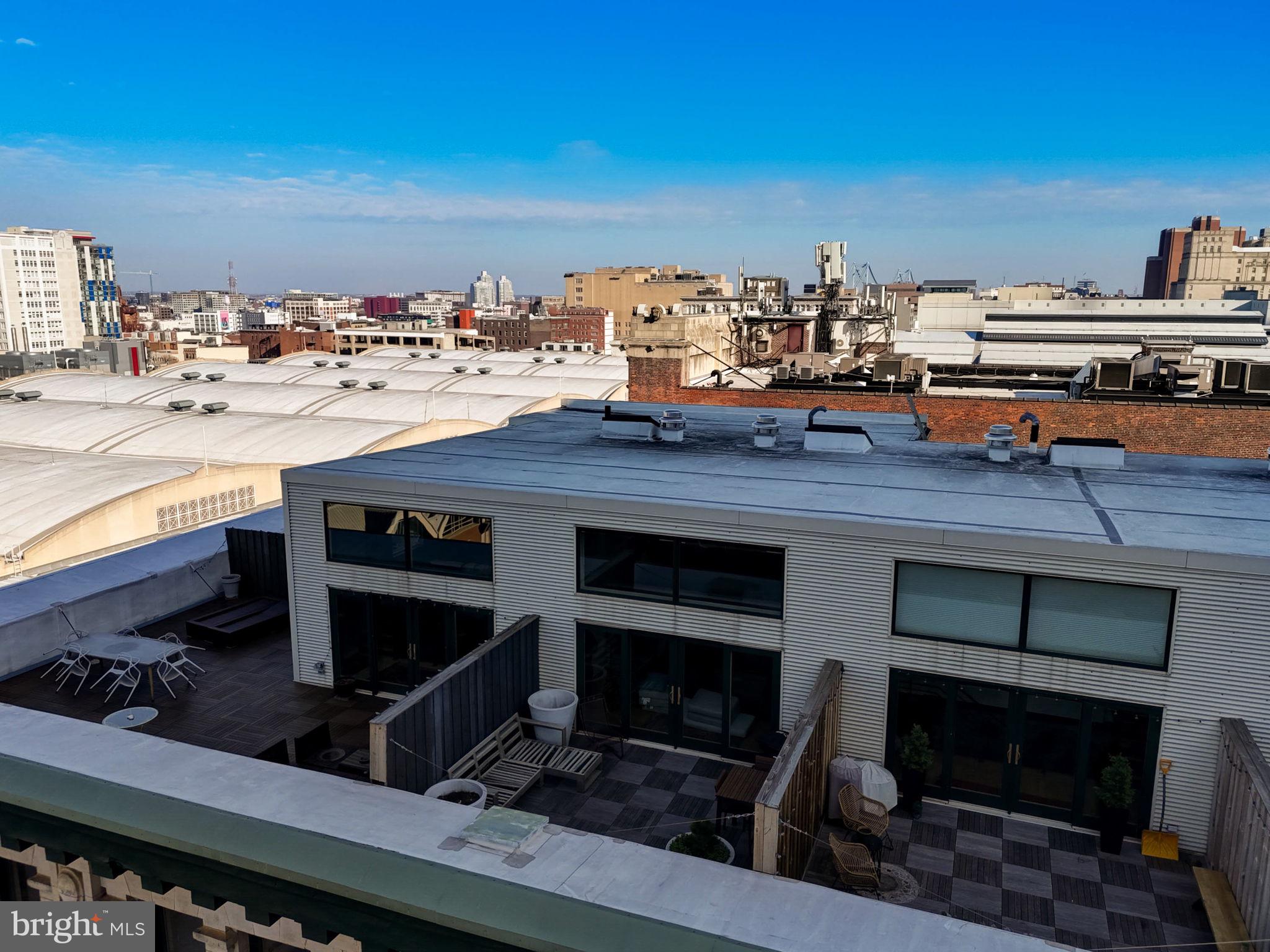 1228-32 Arch St #8b