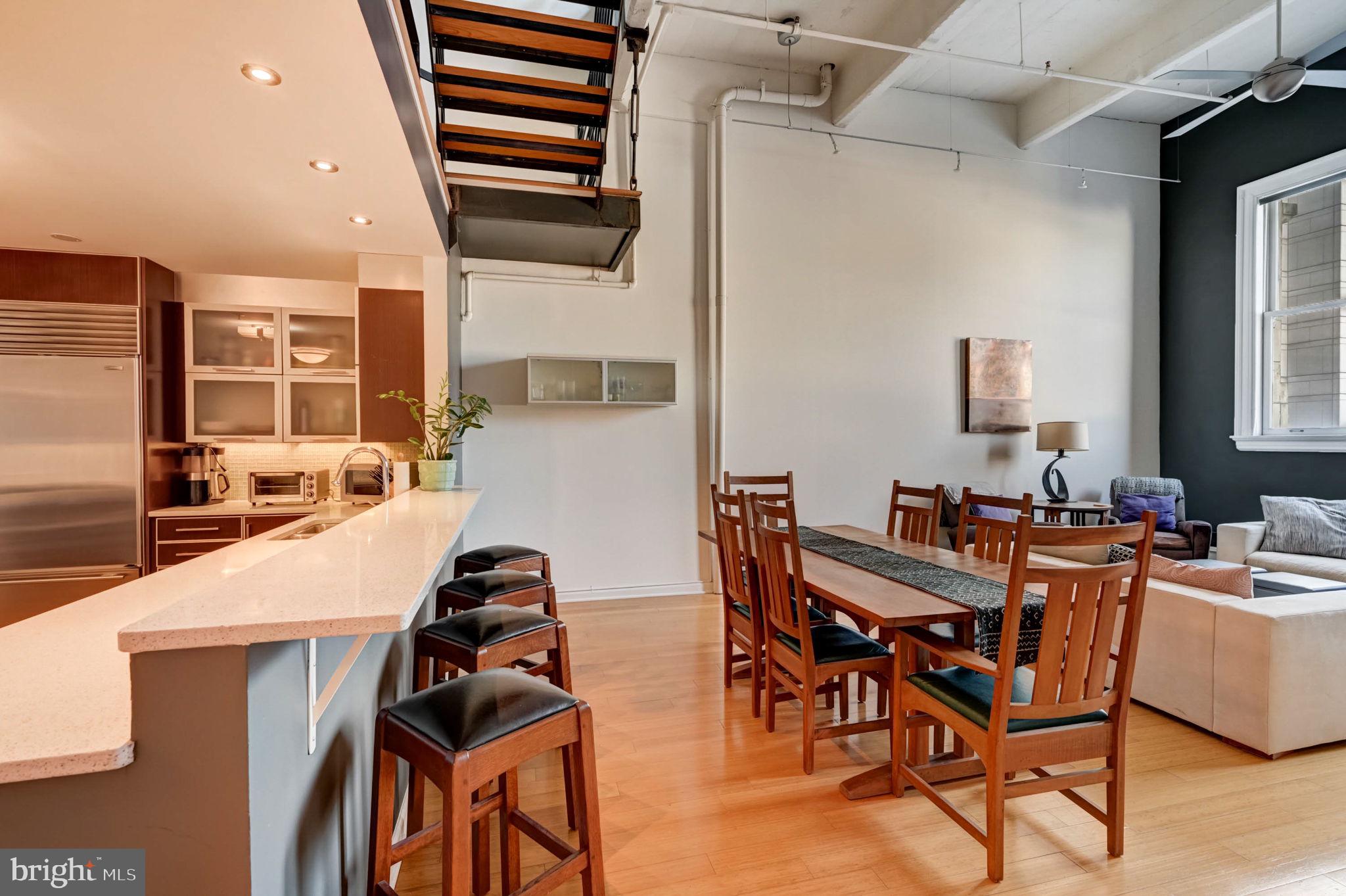 1228-32 Arch St #8b