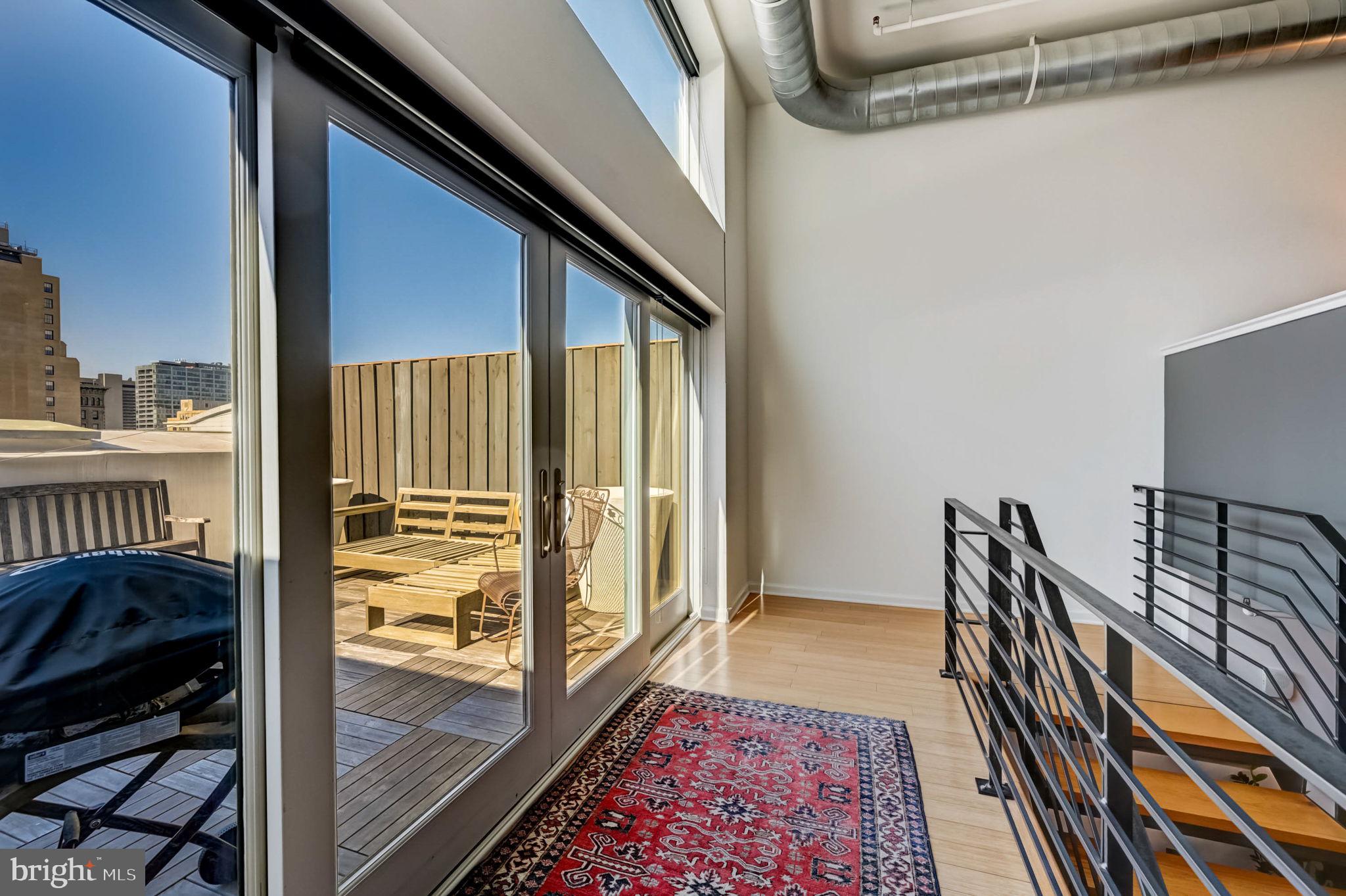 1228-32 Arch St #8b