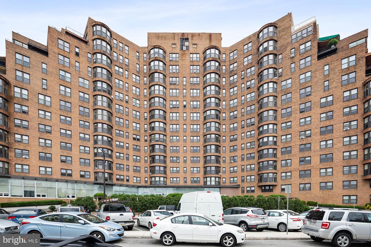 2201 Pennsylvania #1113