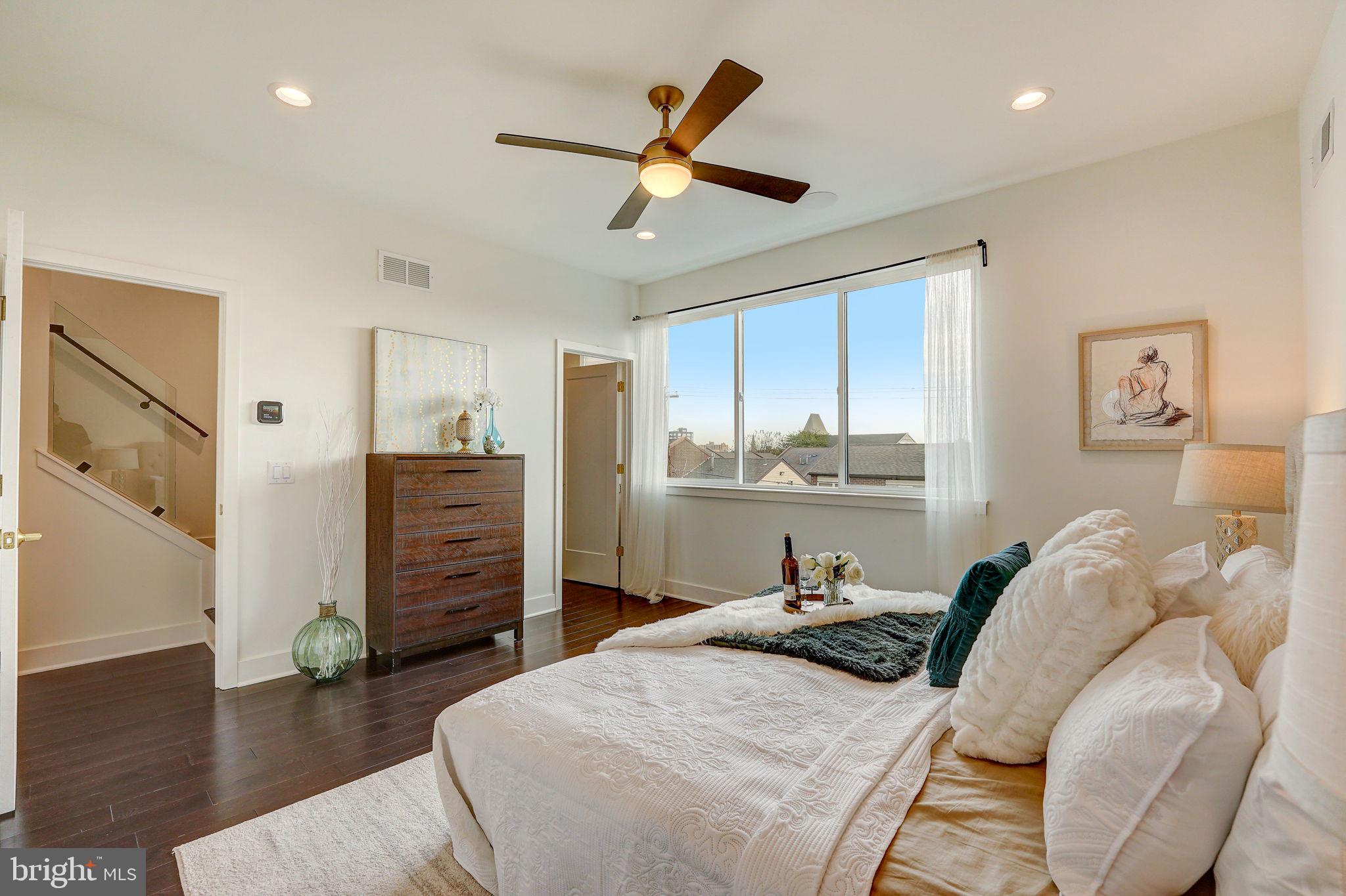 674 N 13th Street