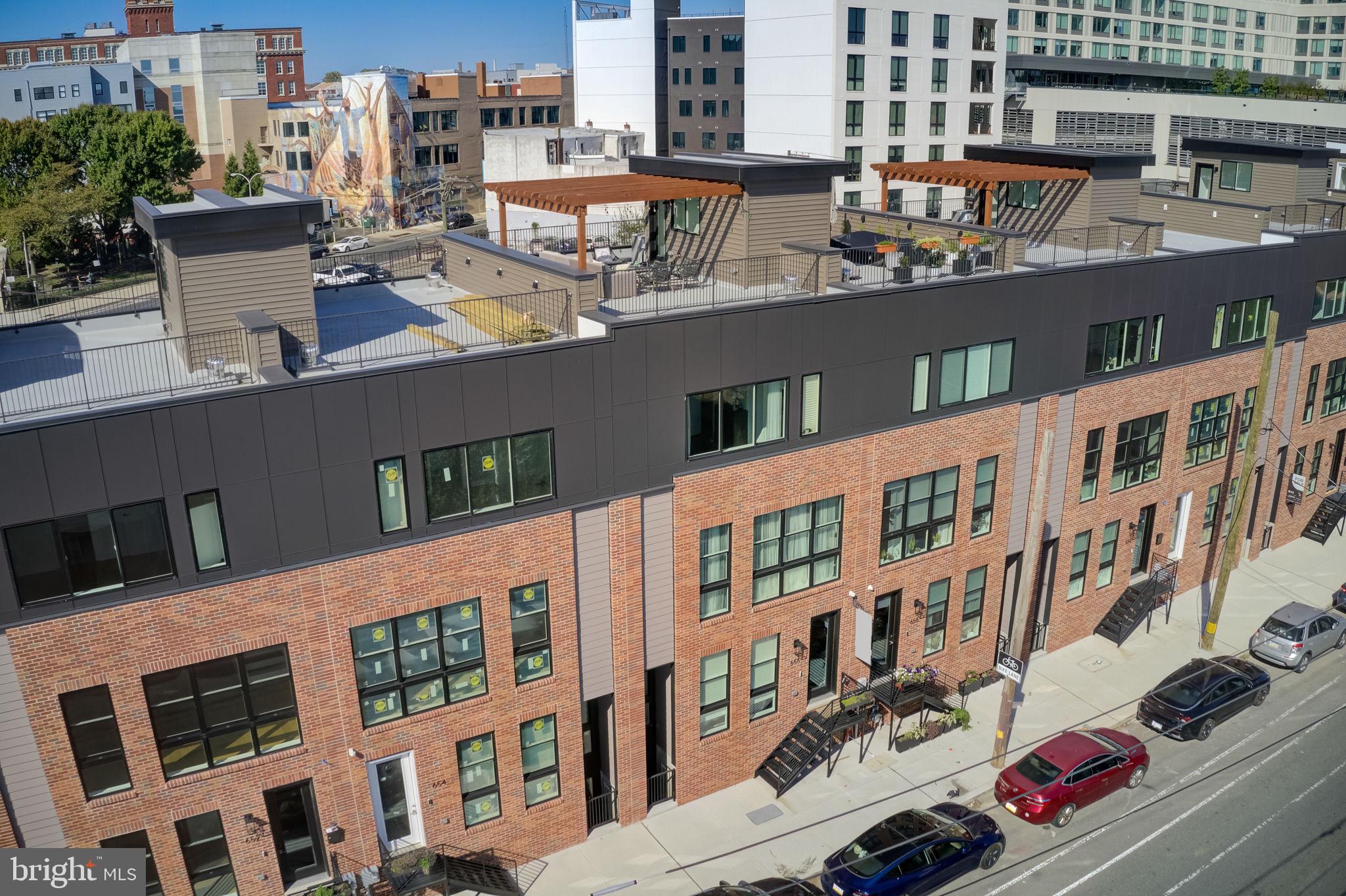 674 N 13th Street