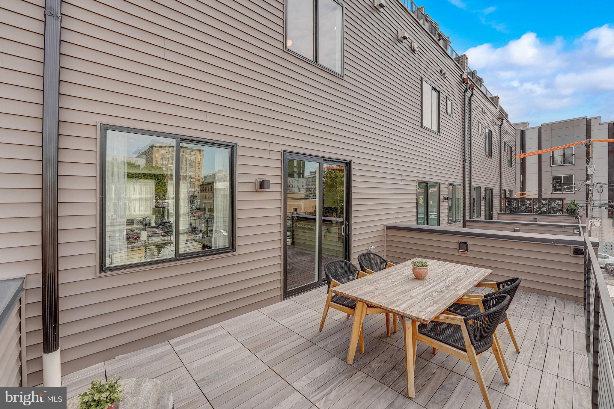 674 N 13th Street
