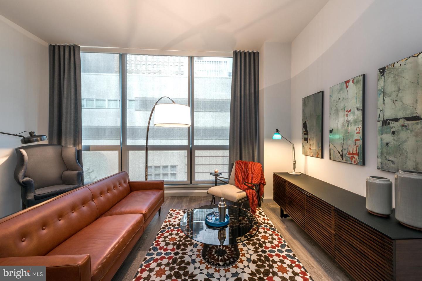 42 S 15th St #1b-0602