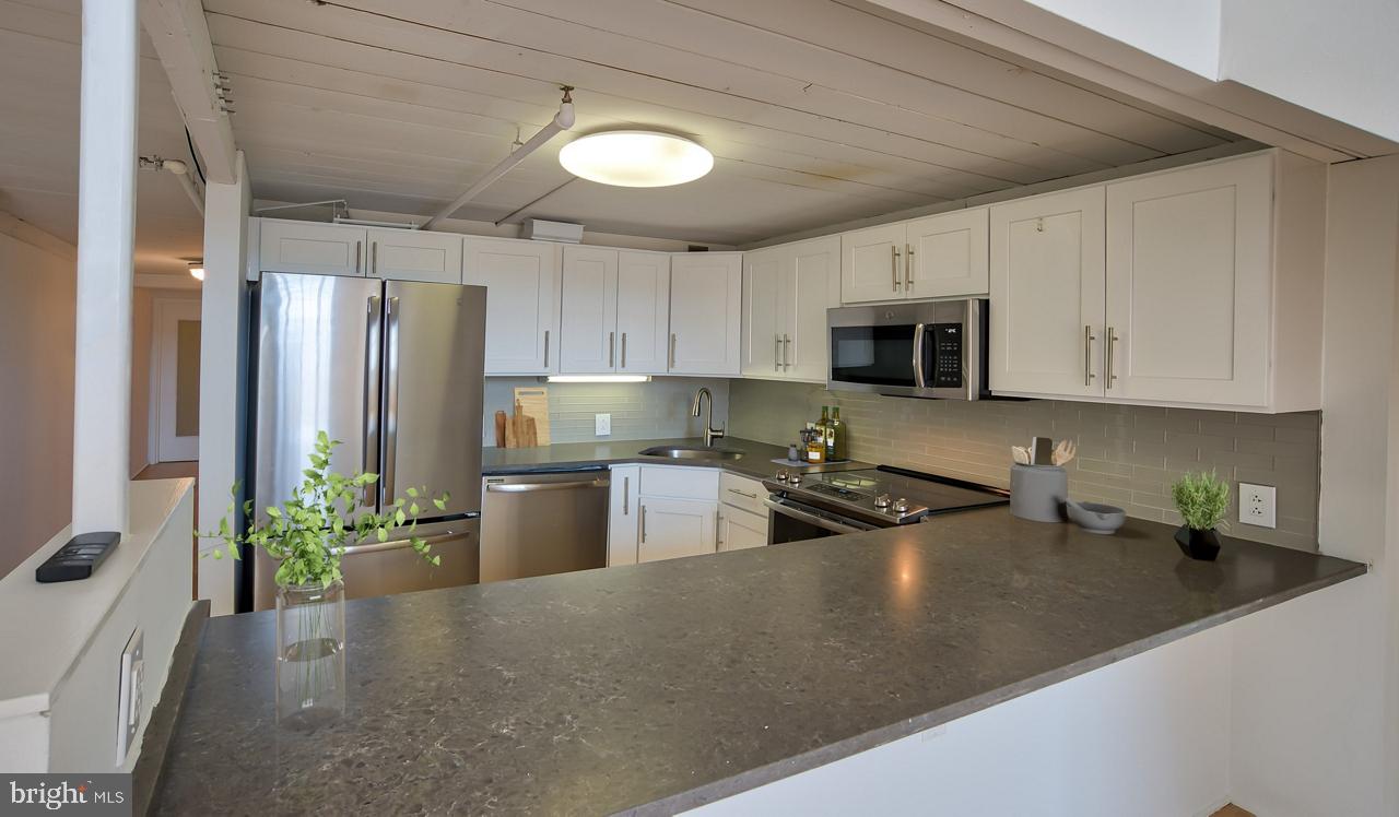 2300 Walnut St #1b-418