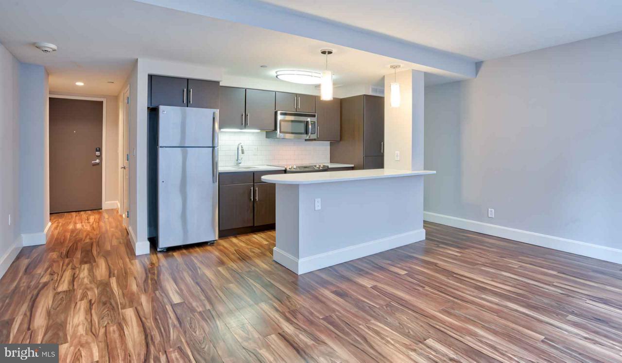 1815 John F Kennedy Blvd #0b-923