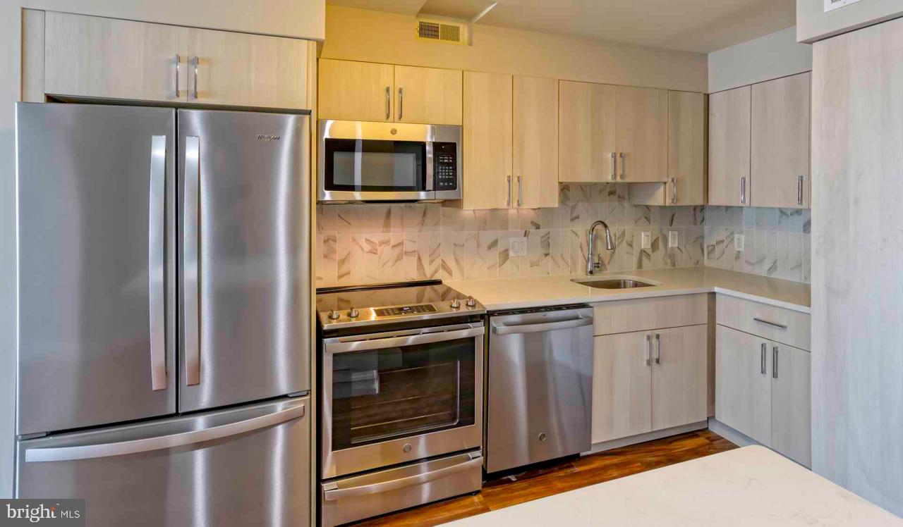 1815 John F Kennedy Blvd #1b-2906