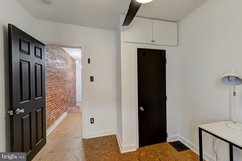 1309 N Marston St