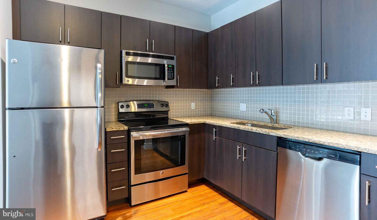 521 S Broad St #0b-606