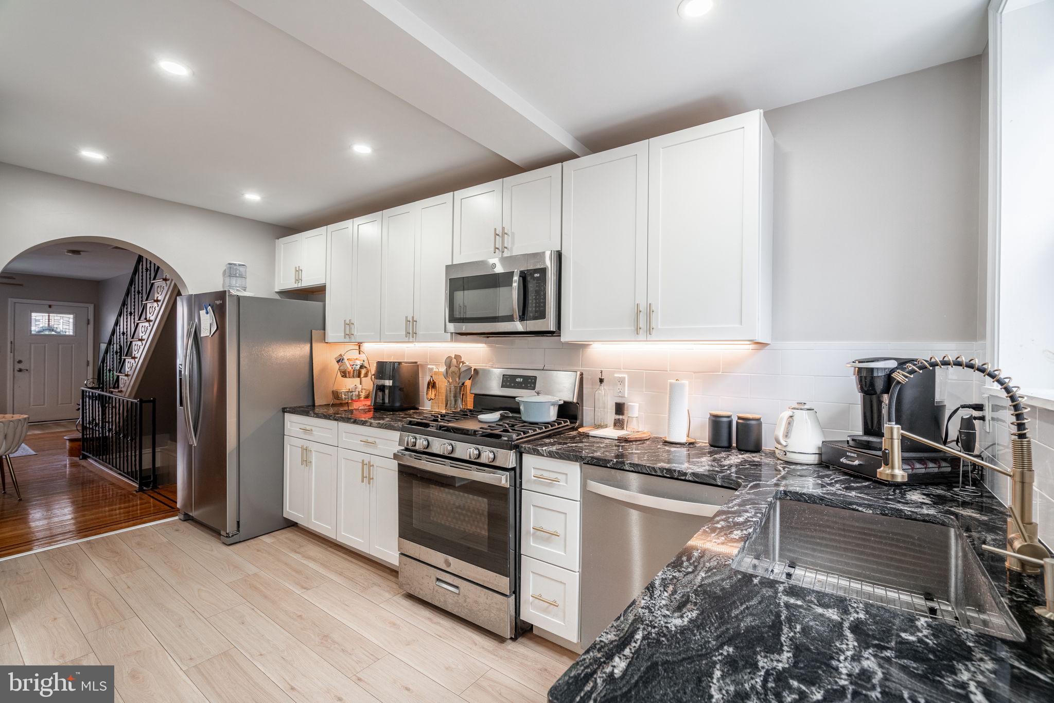 2443 S Hutchinson St