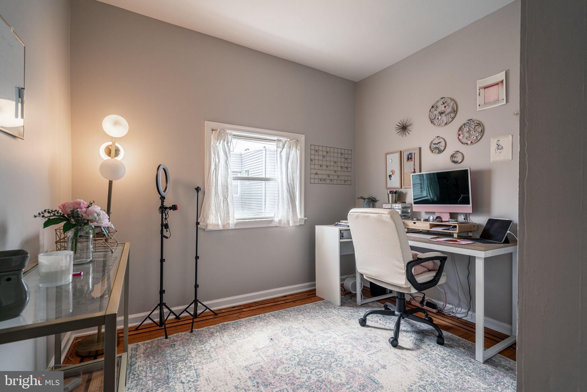 2443 S Hutchinson St