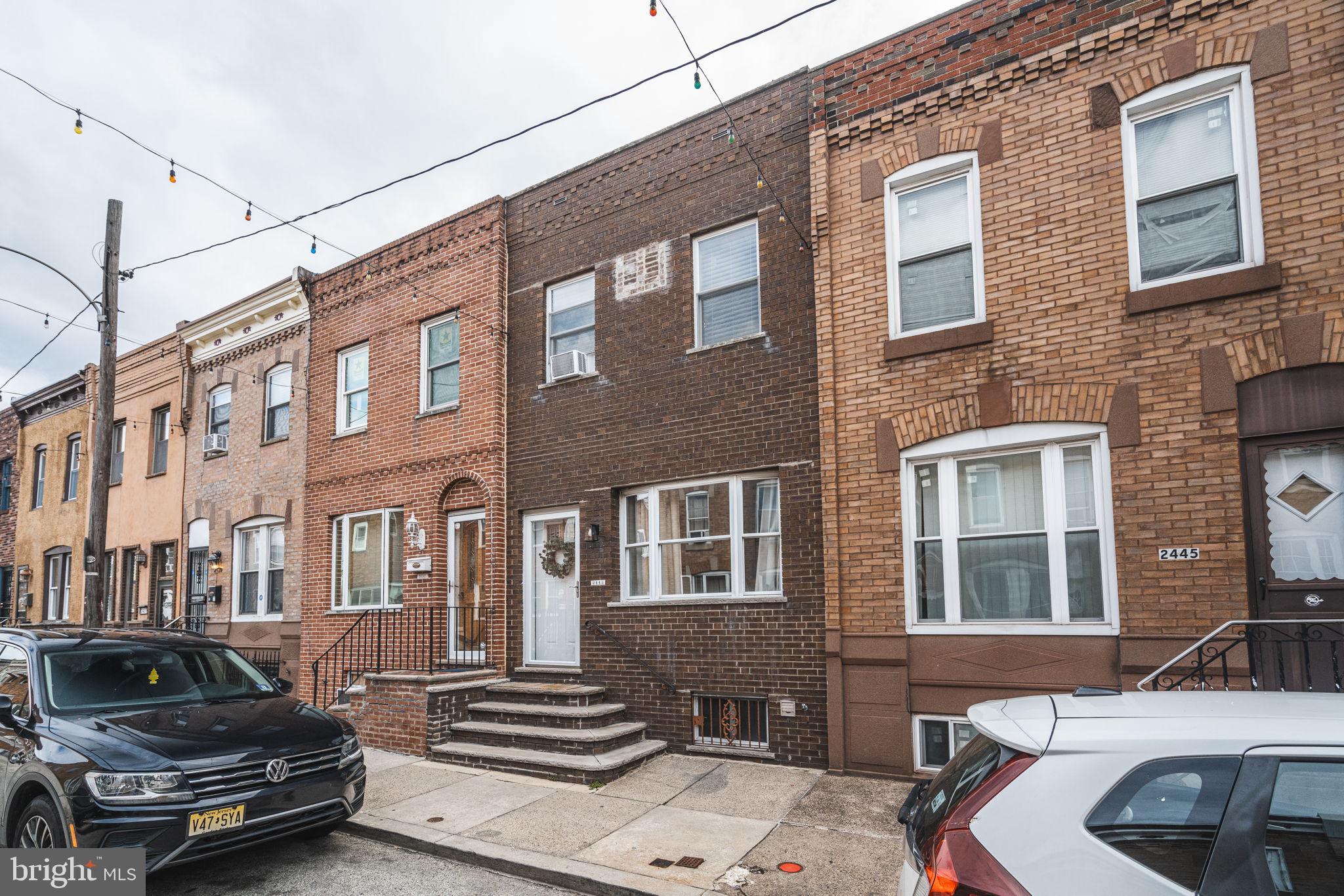 2443 S Hutchinson St