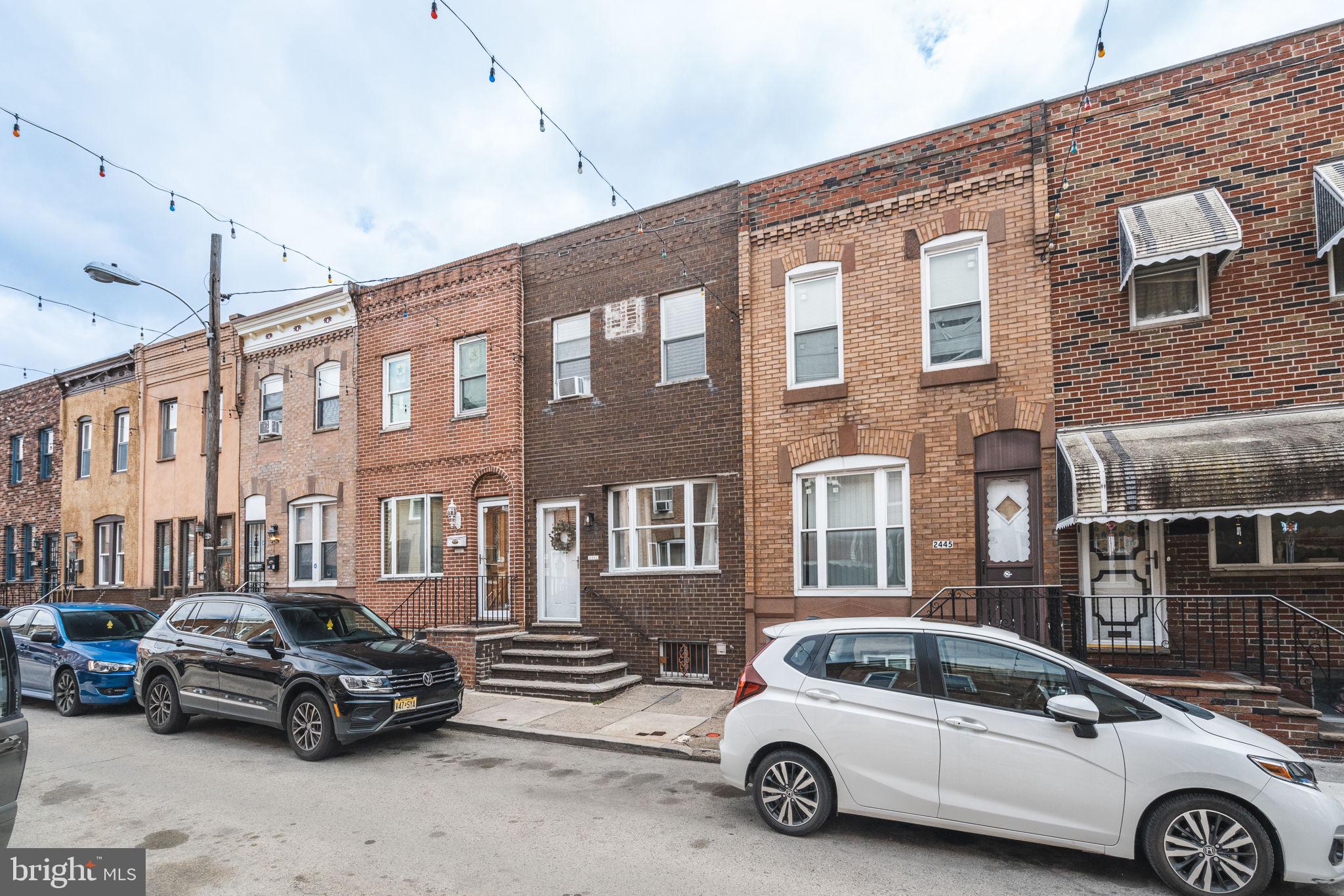 2443 S Hutchinson St