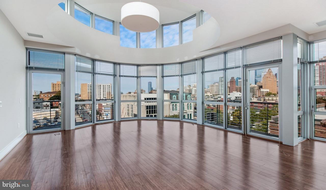 777 S Broad St #2b-211