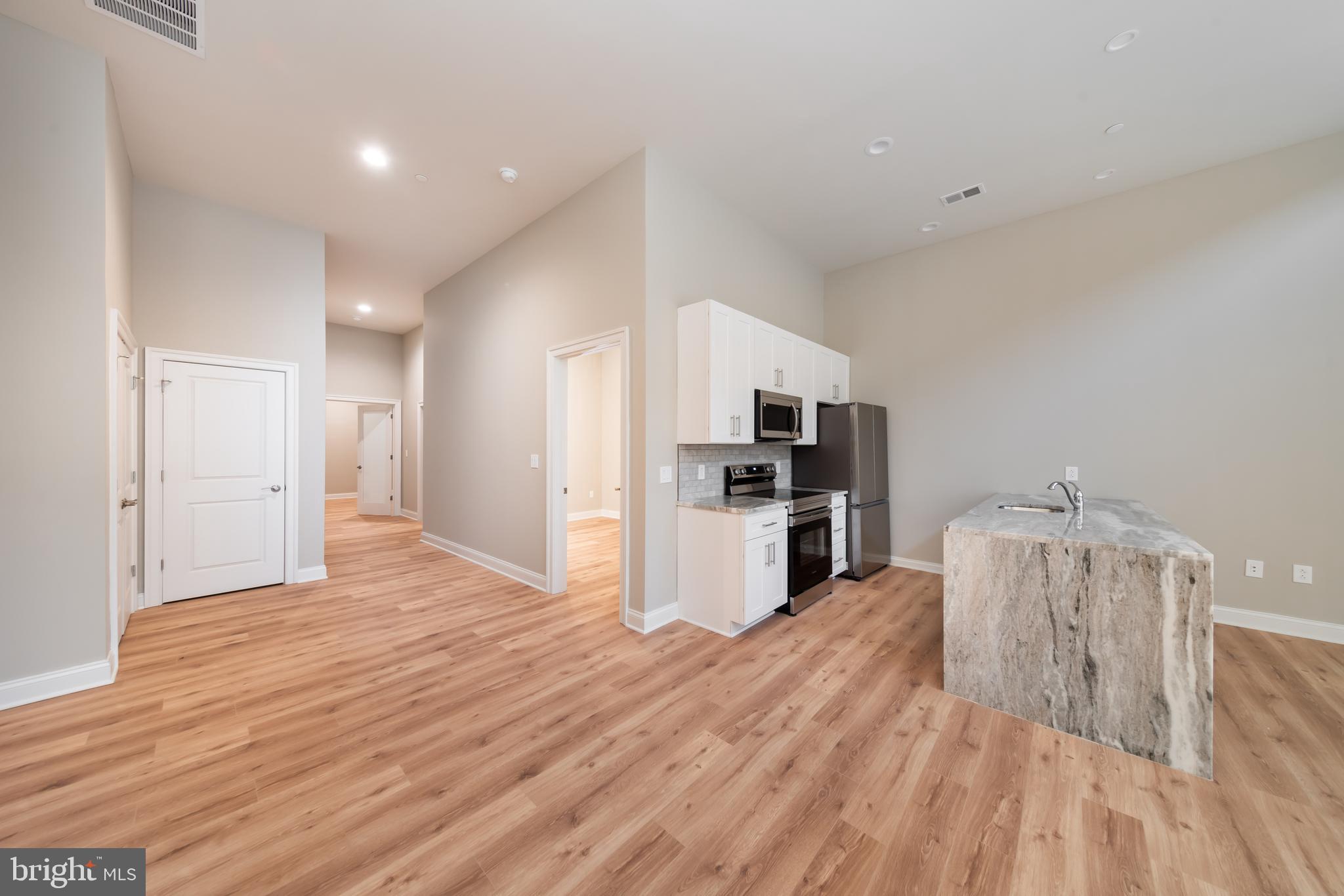 2121-41 Market St #107