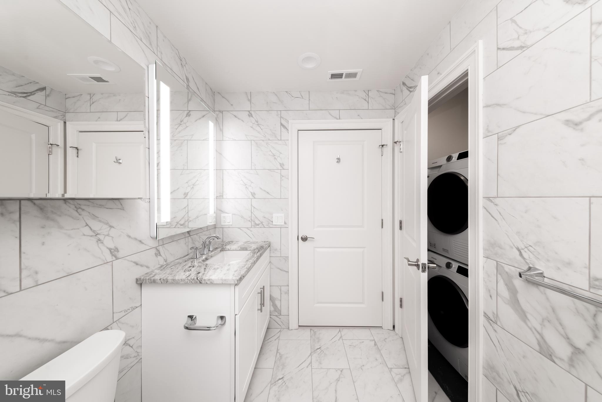 2121-41 Market St #107