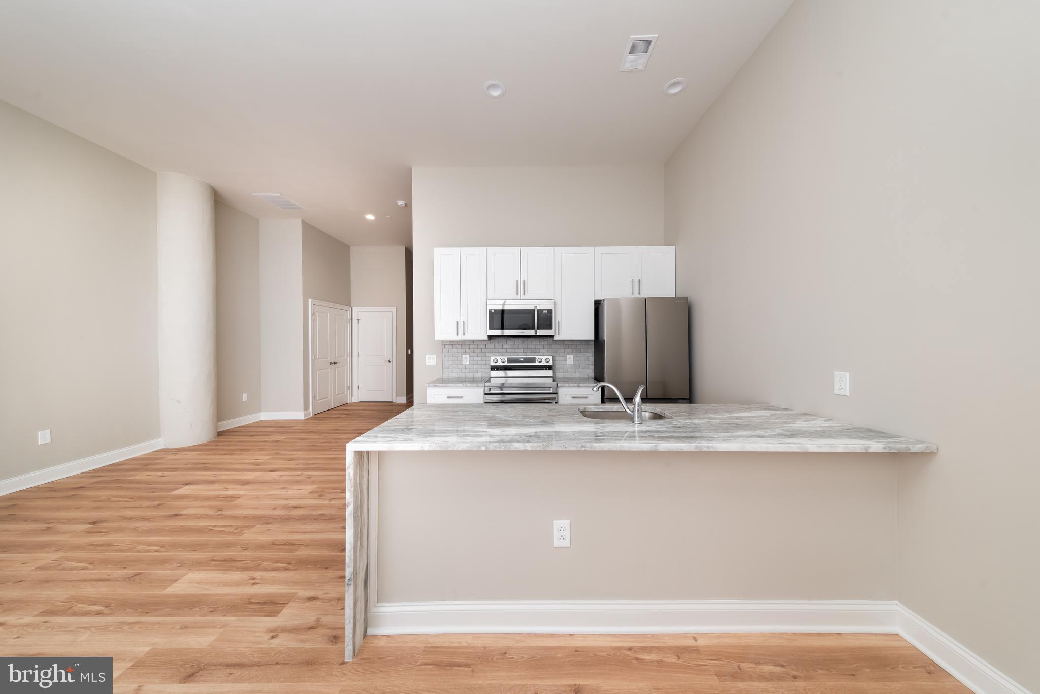 2121-41 Market St #107