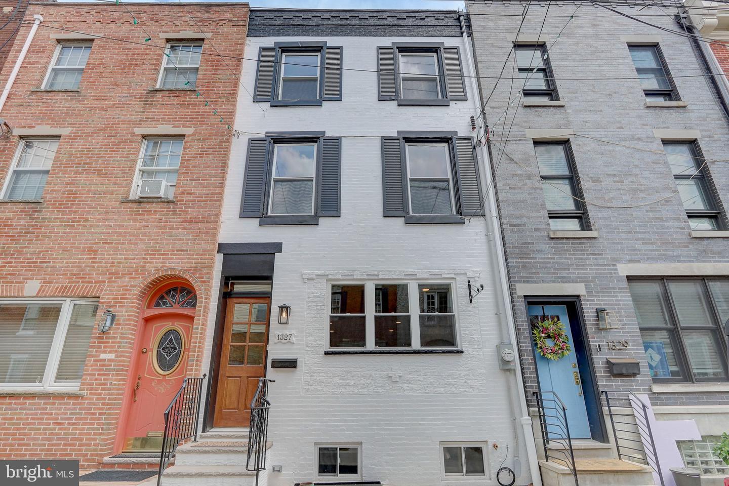1327 S 10th St