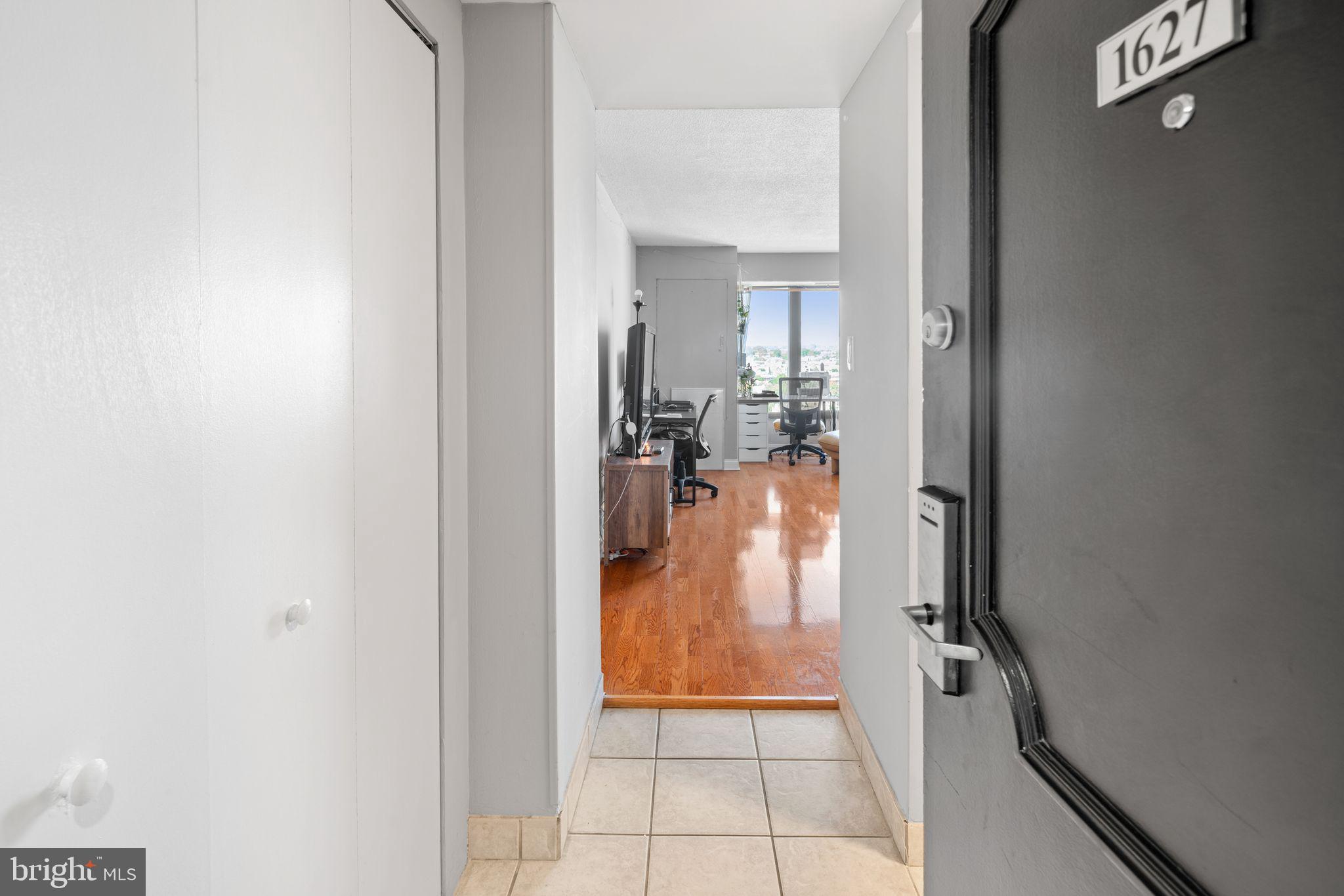 2001 Hamilton St #1627